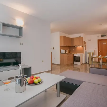 Top-located With Balcony Daire *