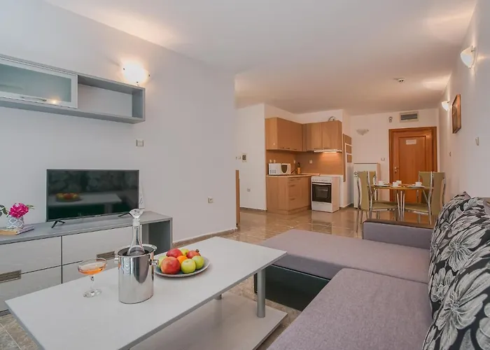 Top-located With Balcony Appartamento *