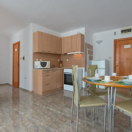 Apartament Top-located With Balcony *